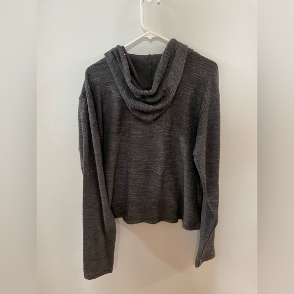 LG Gray Southern Spirit V-neck Pullover - Picture 2 of 3